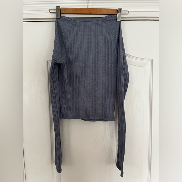 Aeropostale seriously soft shrunken long sleeve V neck tee - Picture 2 of 4